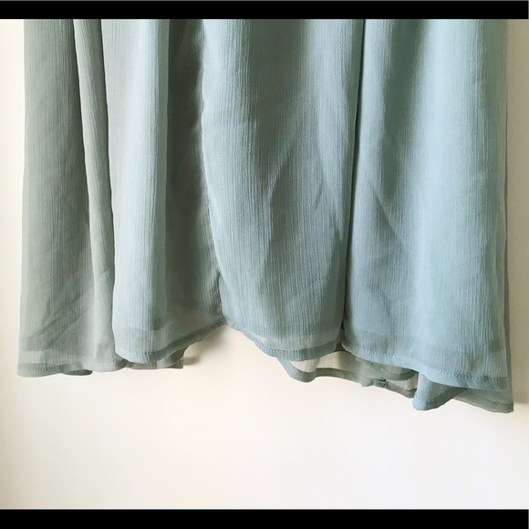 NA-KD sage green flowy loose spaghetti strap baby doll mini dress - Picture 10 of 14